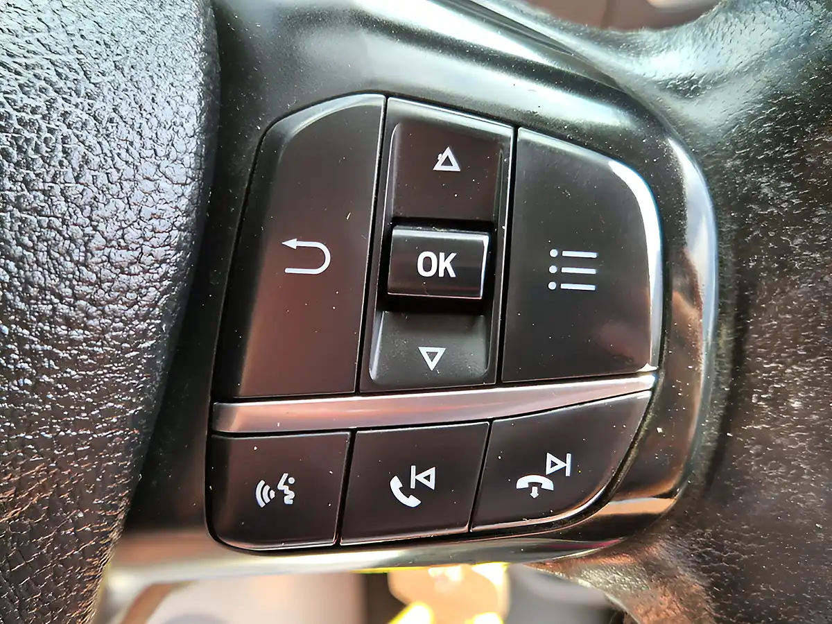 Used 2019 Ford Transit Custom Limited L1 H1 Blue - Interior and Exterior details 20