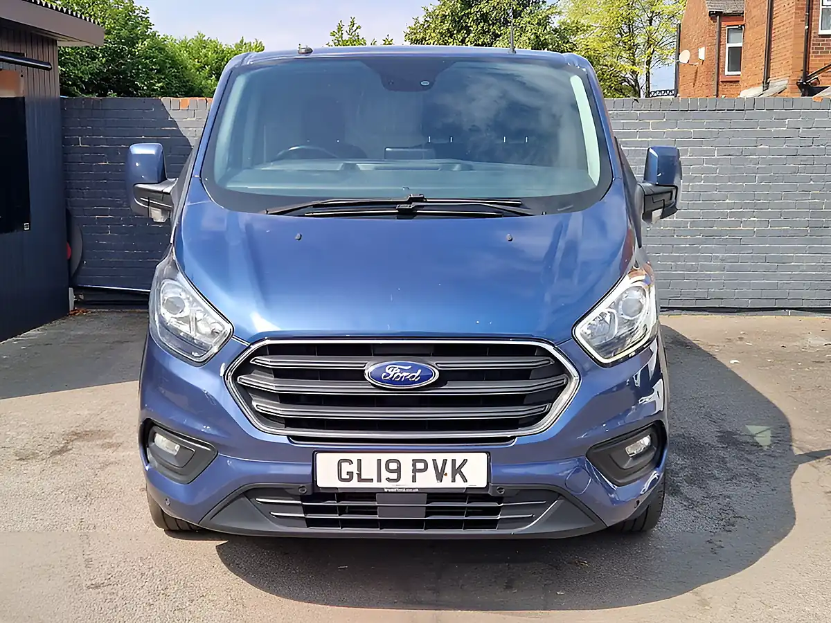 Used 2019 Ford Transit Custom Limited L1 H1 Blue - Interior and Exterior details 4