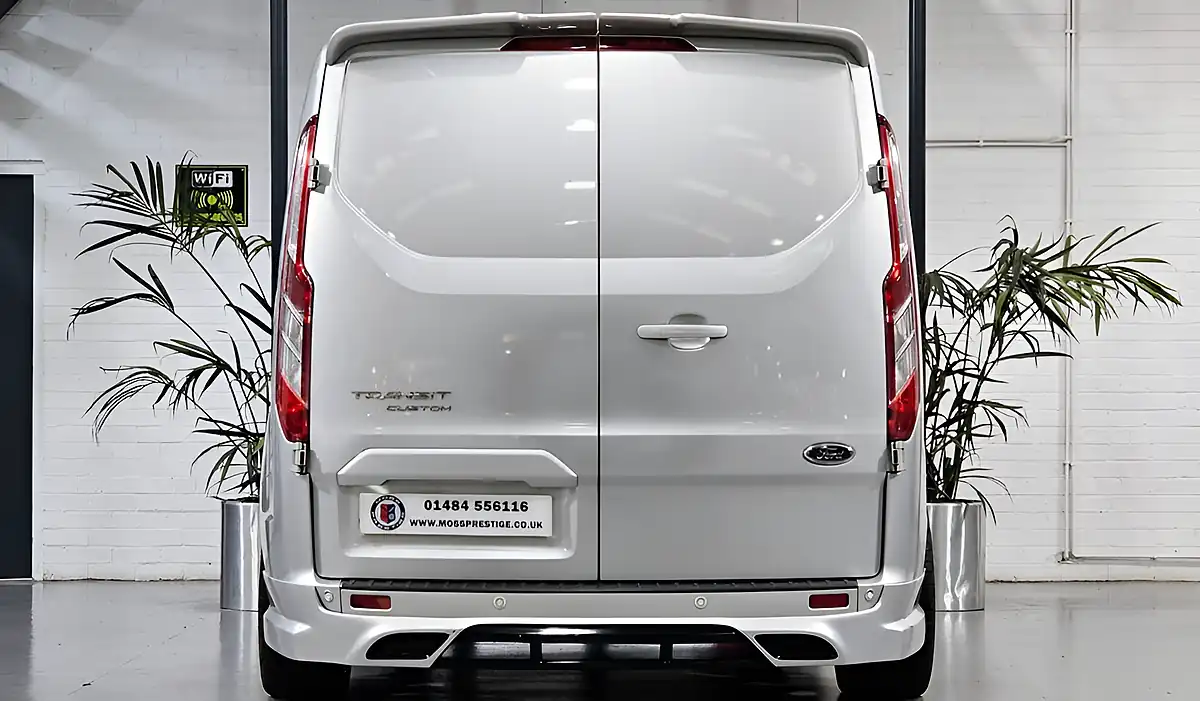 Used 2019 Ford Transit Custom Limited Moondust Silver - Interior and Exterior details 7