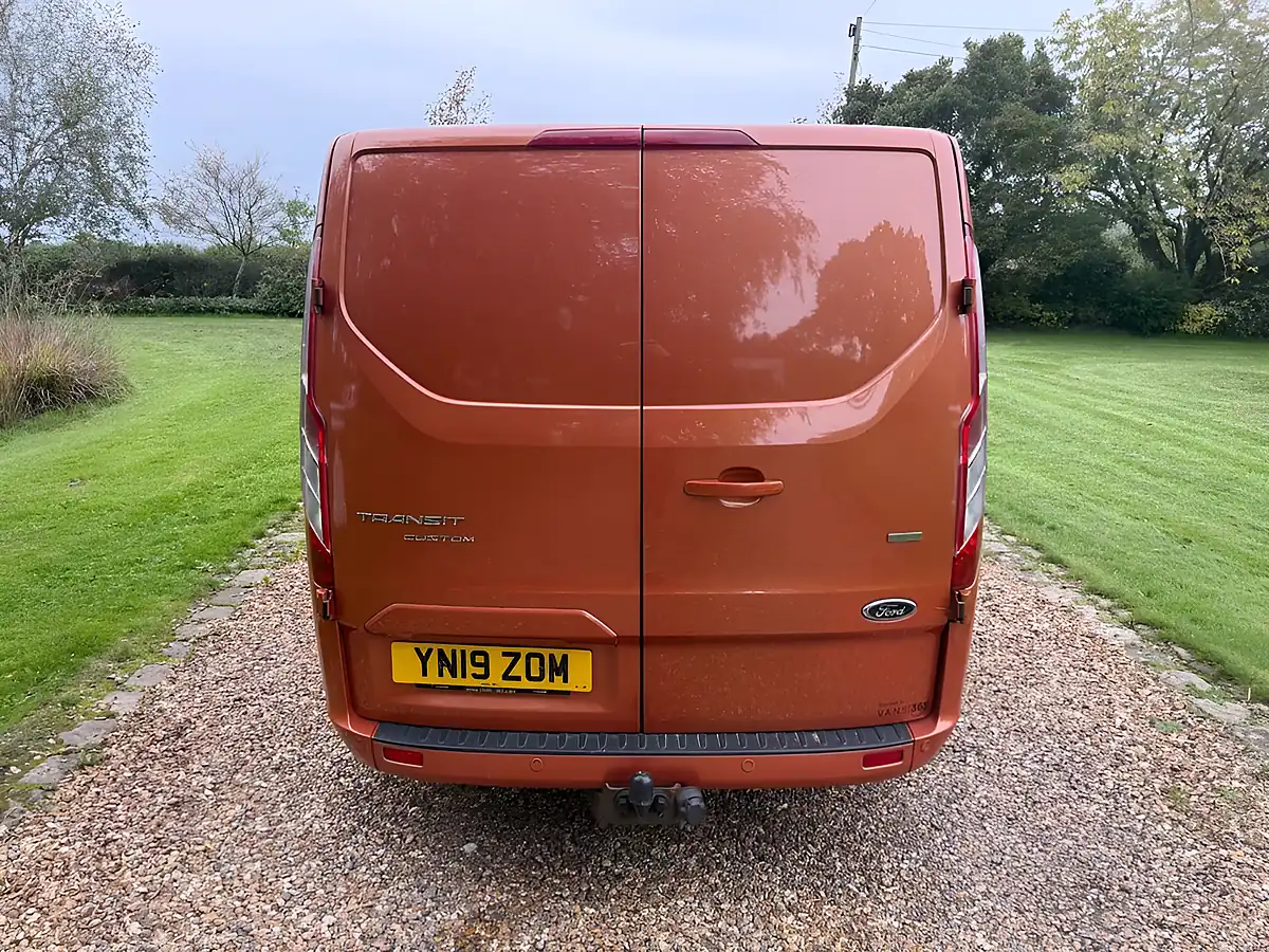 Used 2019 Ford Transit Custom Limited Orange - Interior and Exterior details 4