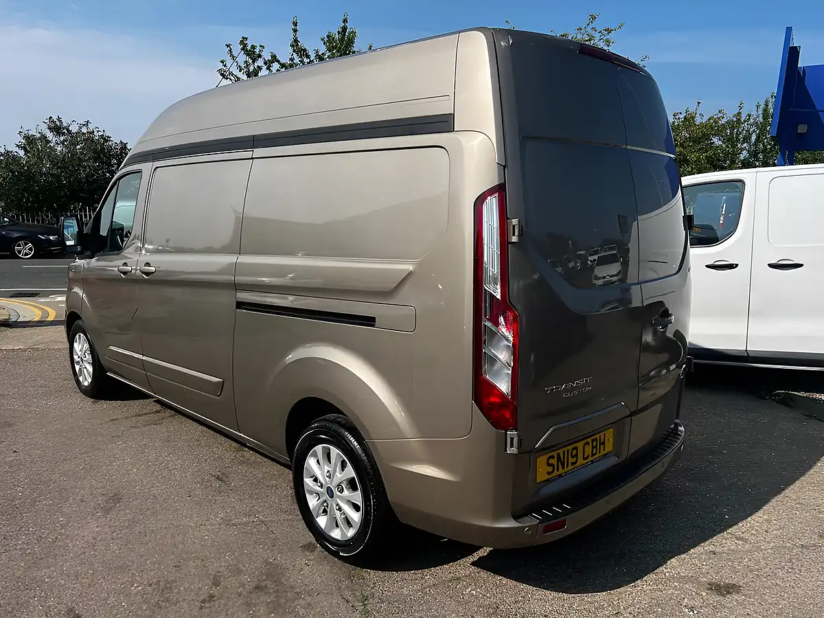 Used 2019 Ford Transit Custom Limited Silver - Interior and Exterior details 3