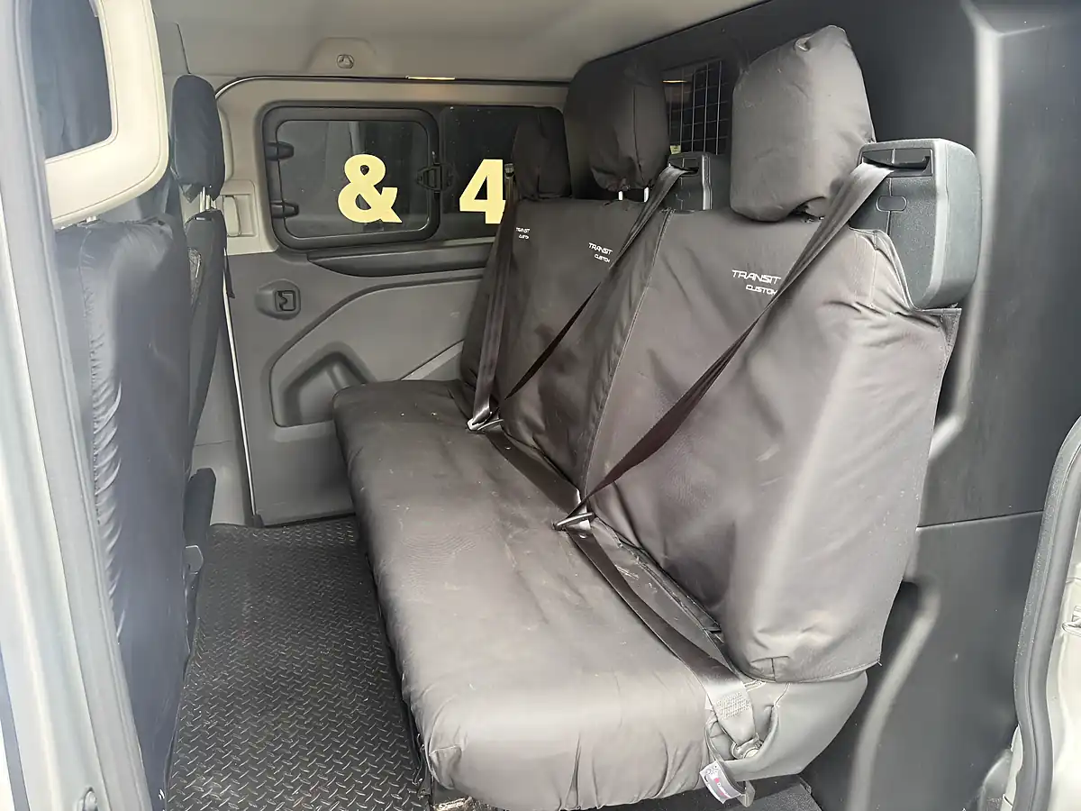 Used 2019 Ford Transit Custom Limited Silver - Interior and Exterior details 9