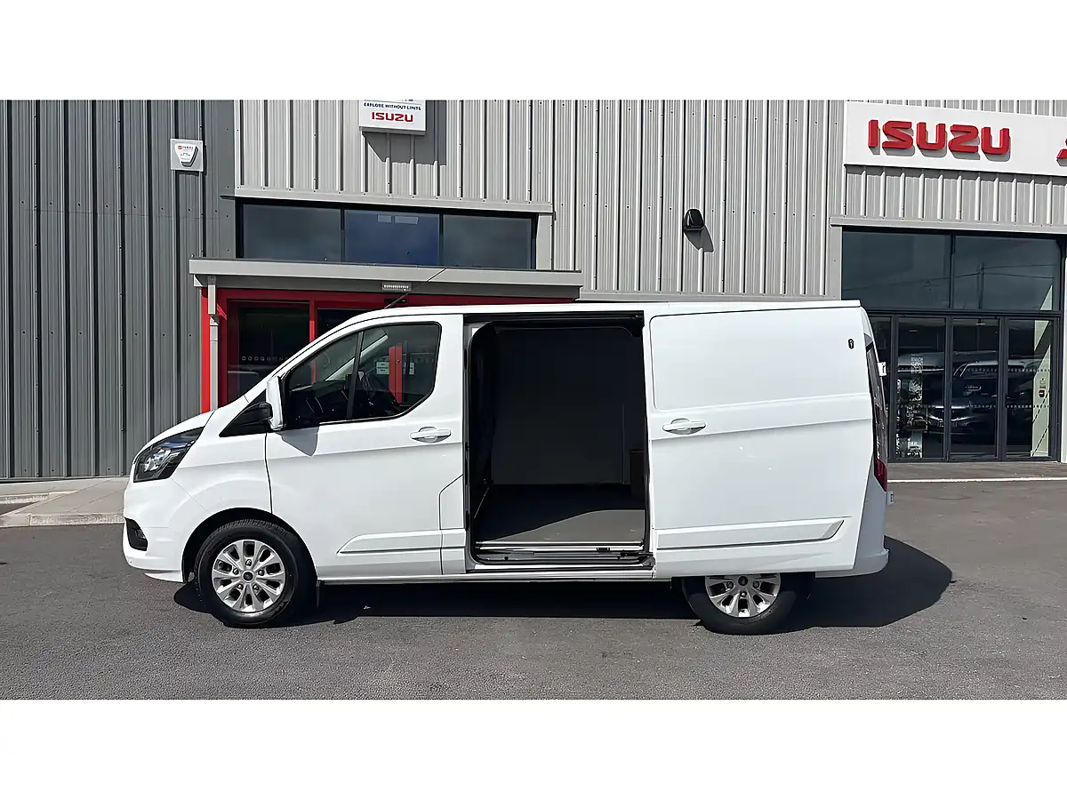 Used 2019 Ford Transit Custom Limited White - Interior and Exterior details 6