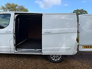 Used 2019 Ford Transit Custom Limited White - Interior and Exterior details 18