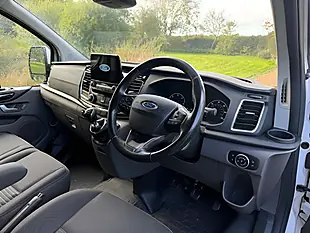 Used 2019 Ford Transit Custom Limited White - Interior and Exterior details 9
