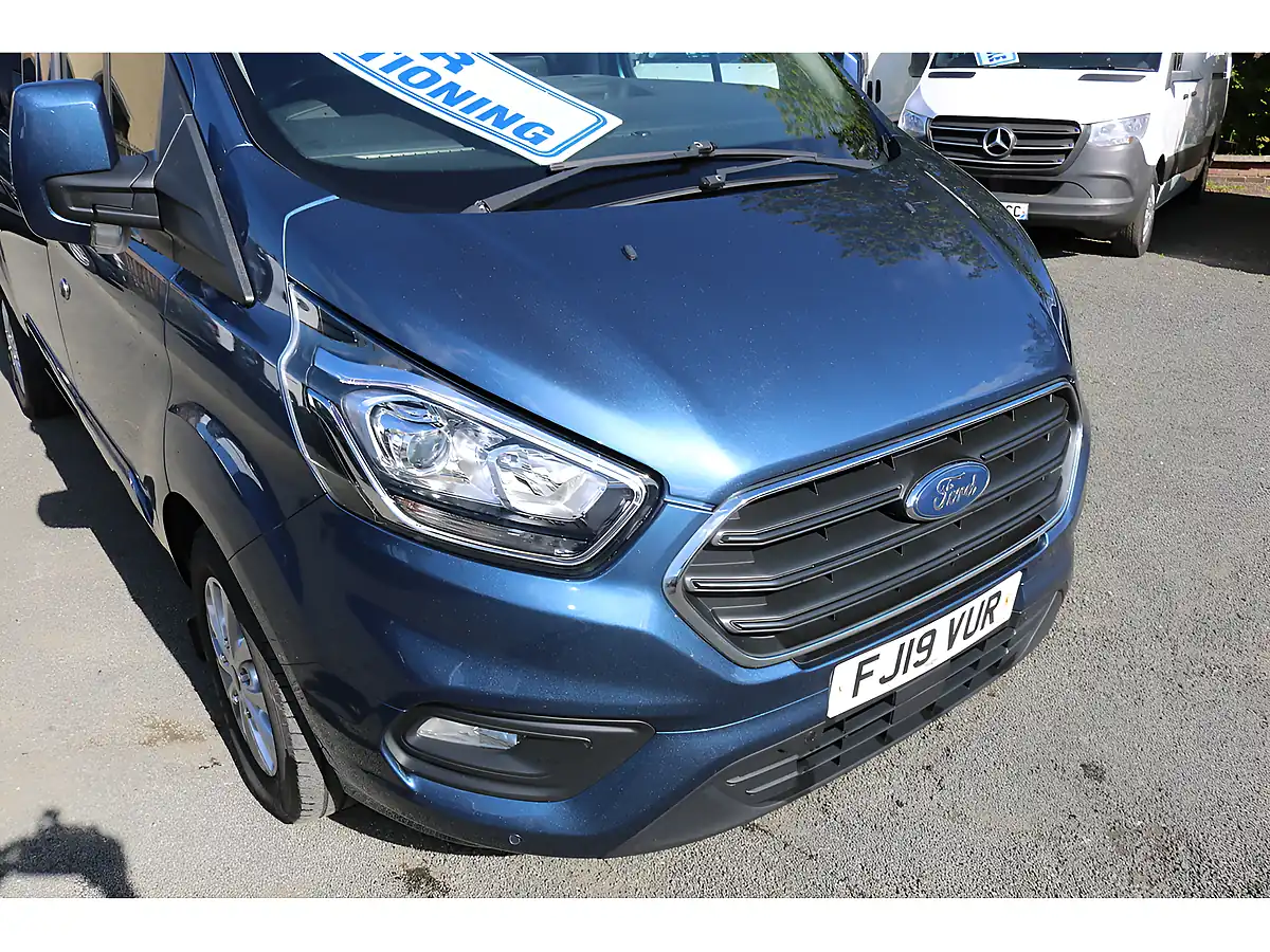Used 2019 Ford Transit Custom Lwb L2H1 Crew Cab Blue - Interior and Exterior details 11