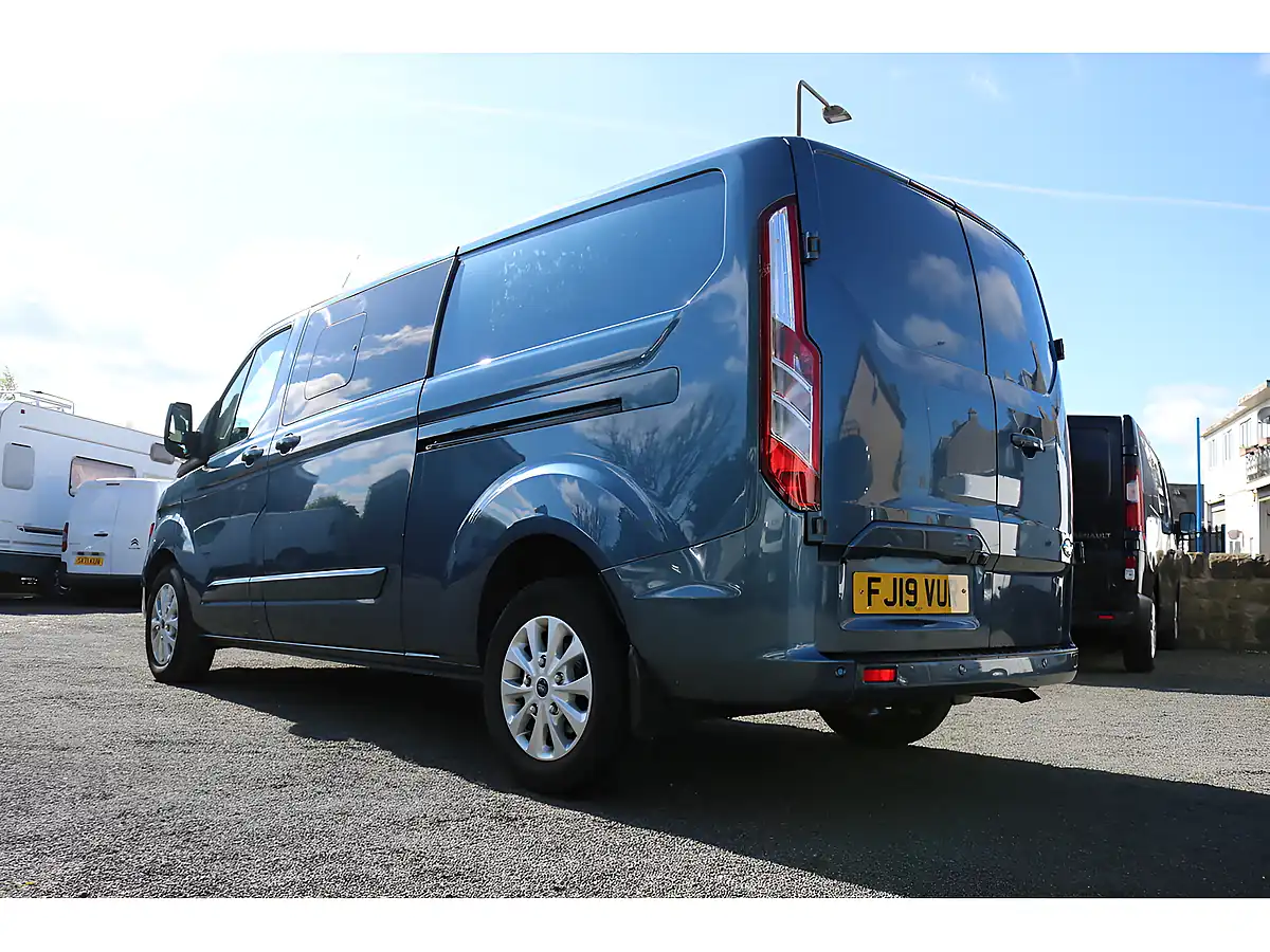 Used 2019 Ford Transit Custom Lwb L2H1 Crew Cab Blue - Interior and Exterior details 6