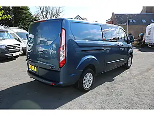 Used 2019 Ford Transit Custom Lwb L2H1 Crew Cab Blue - Interior and Exterior details 9