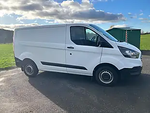 Used 2019 Ford Transit Custom Panel Van L1 H1 White - Interior and Exterior details 4