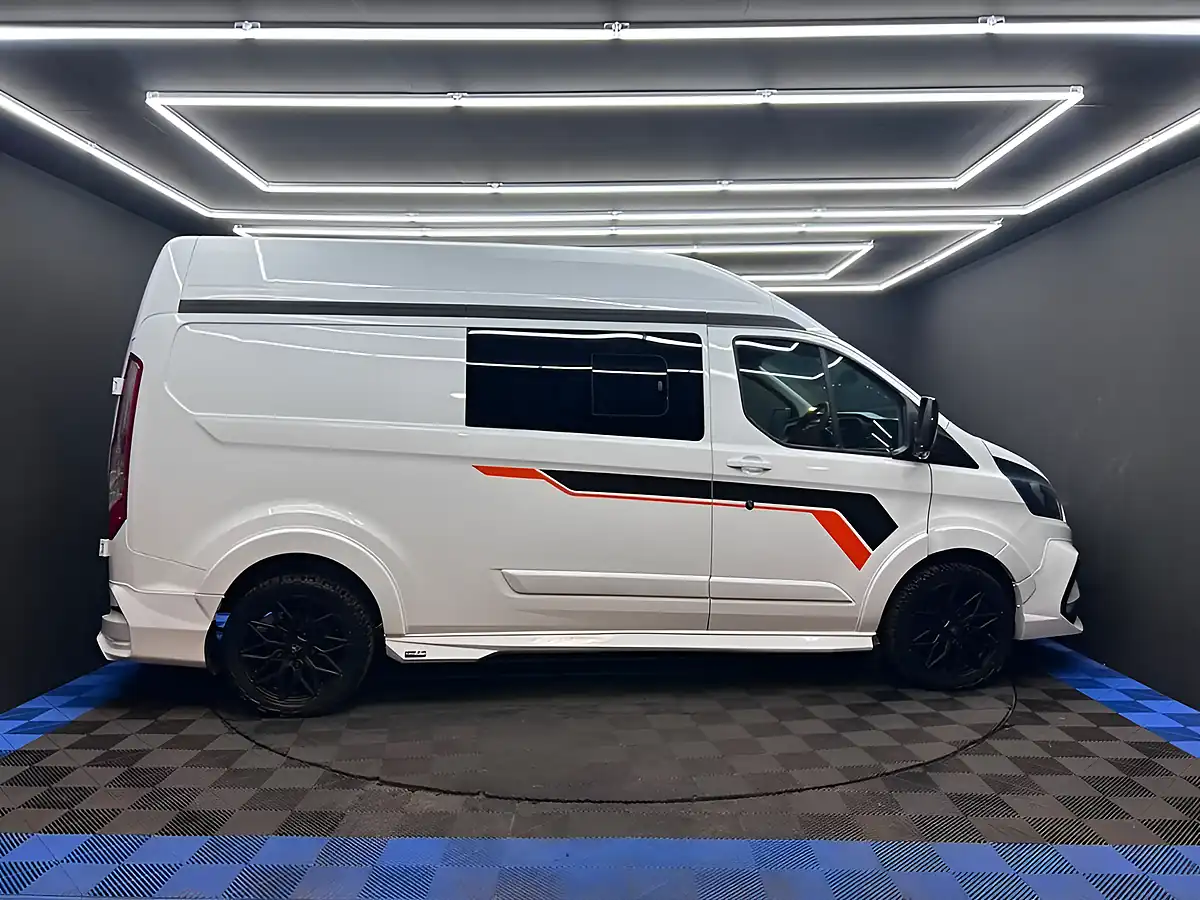 Used 2019 Ford Transit Custom Panel Van Pink - Interior and Exterior details 12