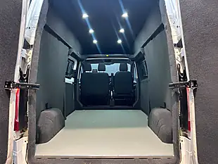 Used 2019 Ford Transit Custom Panel Van Pink - Interior and Exterior details 18