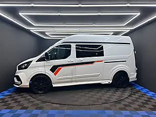 Used 2019 Ford Transit Custom Panel Van Pink - Interior and Exterior details 6