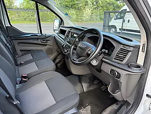Used 2019 Ford Transit Custom Panel Van White - Interior and Exterior details 3