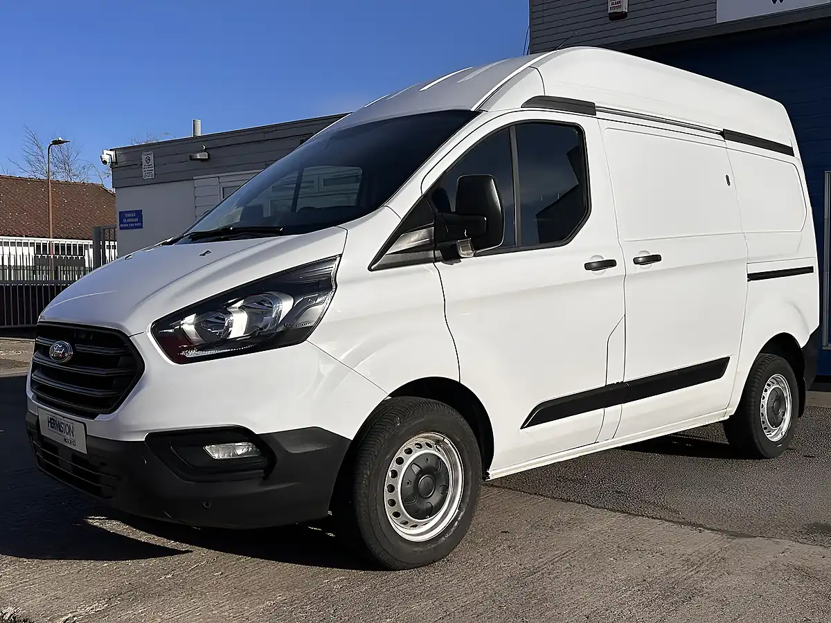 Used 2019 Ford Transit Custom Panel Van White - Interior and Exterior details 2