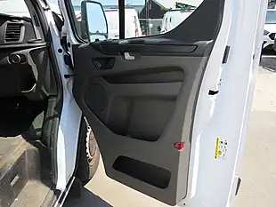 Used 2019 Ford Transit Custom Panel Van White - Interior and Exterior details 15