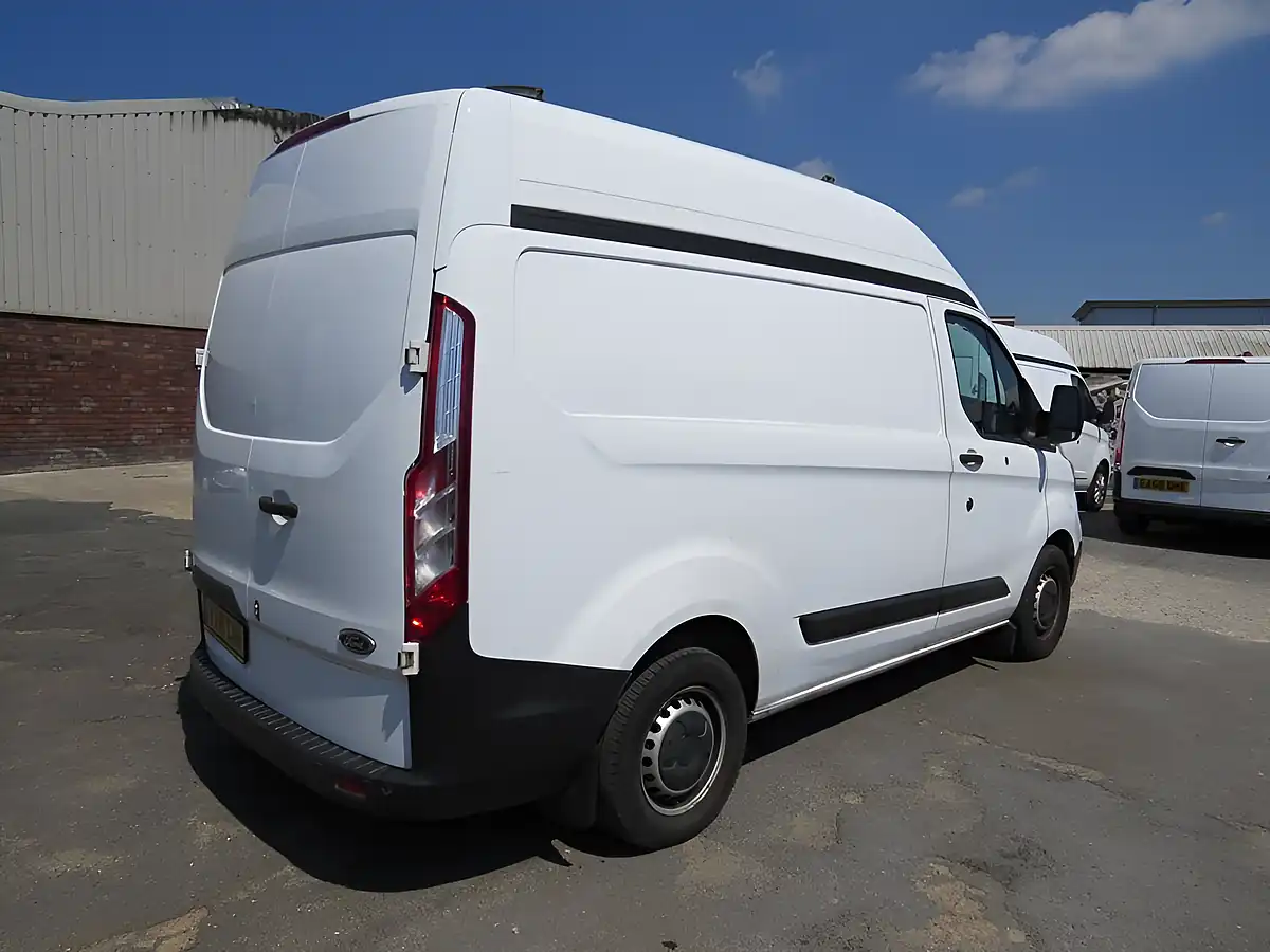 Used 2019 Ford Transit Custom Panel Van White - Interior and Exterior details 9