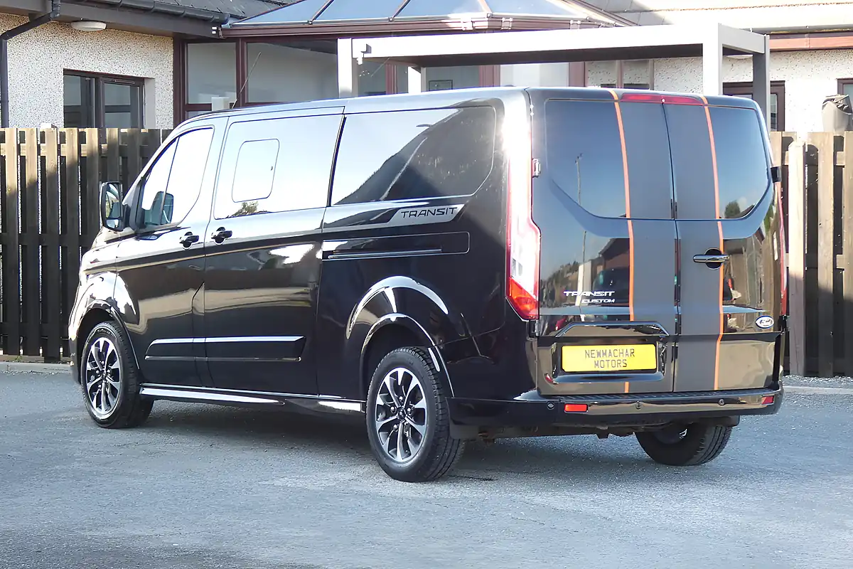Used 2019 Ford Transit Custom Sport Black - Interior and Exterior details 4