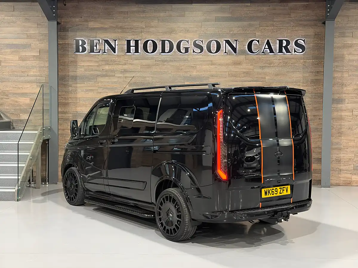 Used 2019 Ford Transit Custom Sport Crew Black - Interior and Exterior details 4
