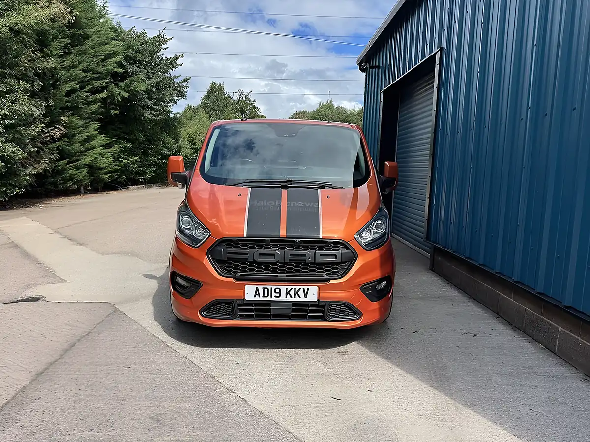 Used 2019 Ford Transit Custom Sport Orange - Interior and Exterior details 4