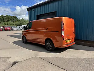 Used 2019 Ford Transit Custom Sport Orange - Interior and Exterior details 9