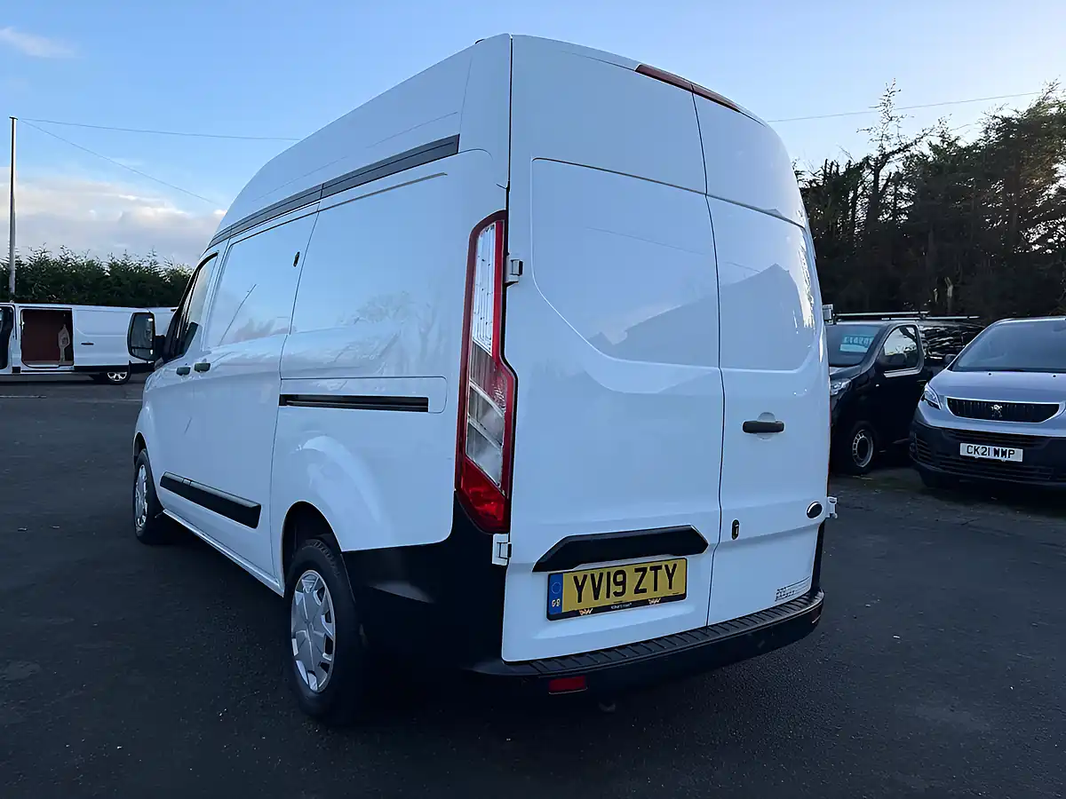 Used 2019 Ford Transit Custom Swb High Roof L1 H2 Panel Van White - Interior and Exterior details 17
