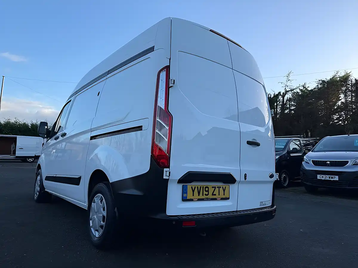 Used 2019 Ford Transit Custom Swb High Roof L1 H2 Panel Van White - Interior and Exterior details 18