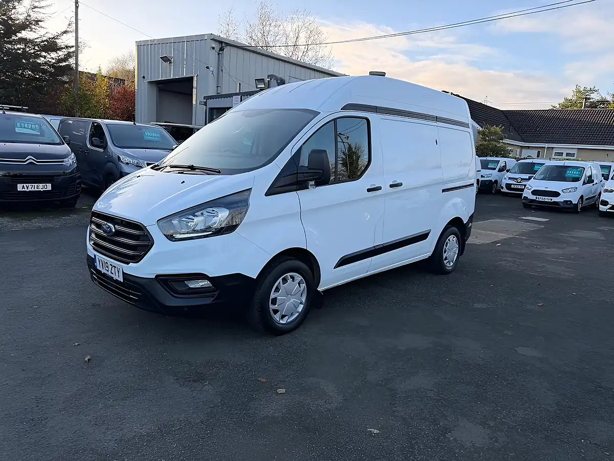 Used 2019 Ford Transit Custom Swb High Roof L1 H2 Panel Van White - Interior and Exterior details 6