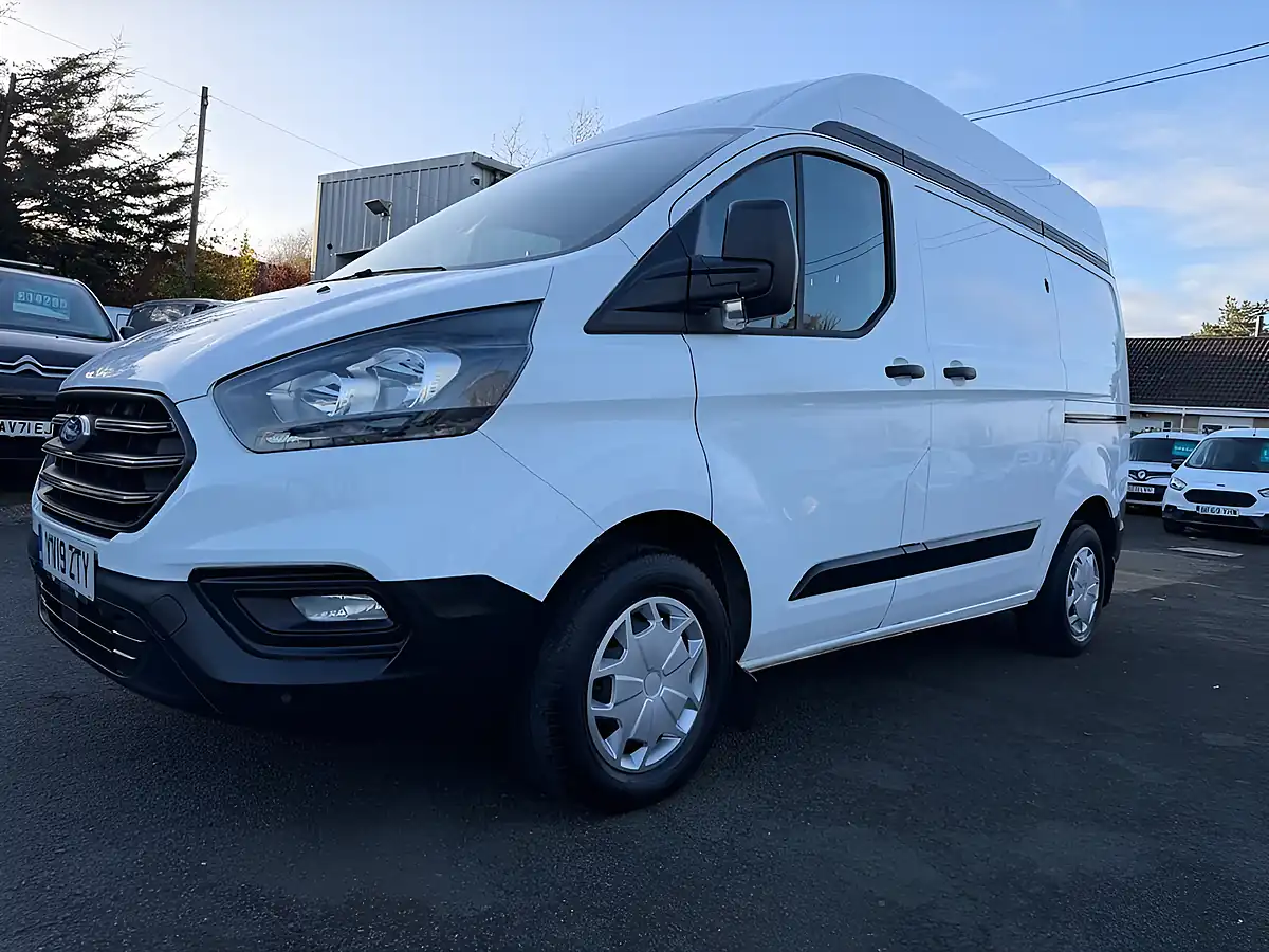 Used 2019 Ford Transit Custom Swb High Roof L1 H2 Panel Van White - Interior and Exterior details 9