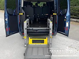 Used 2019 Ford Transit Custom Trend 7 SEAT + 1 Wheelchair Blue - Interior and Exterior details 10