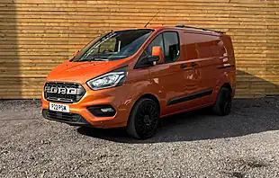 Used 2019 Ford Transit Custom Trend Orange - Interior and Exterior details 12