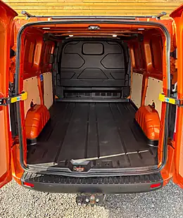 Used 2019 Ford Transit Custom Trend Orange - Interior and Exterior details 19