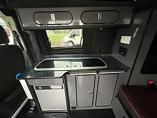 Used 2019 Ford Transit Custom Trend Red - Interior and Exterior details 13