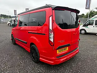 Used 2019 Ford Transit Custom Trend Red - Interior and Exterior details 5