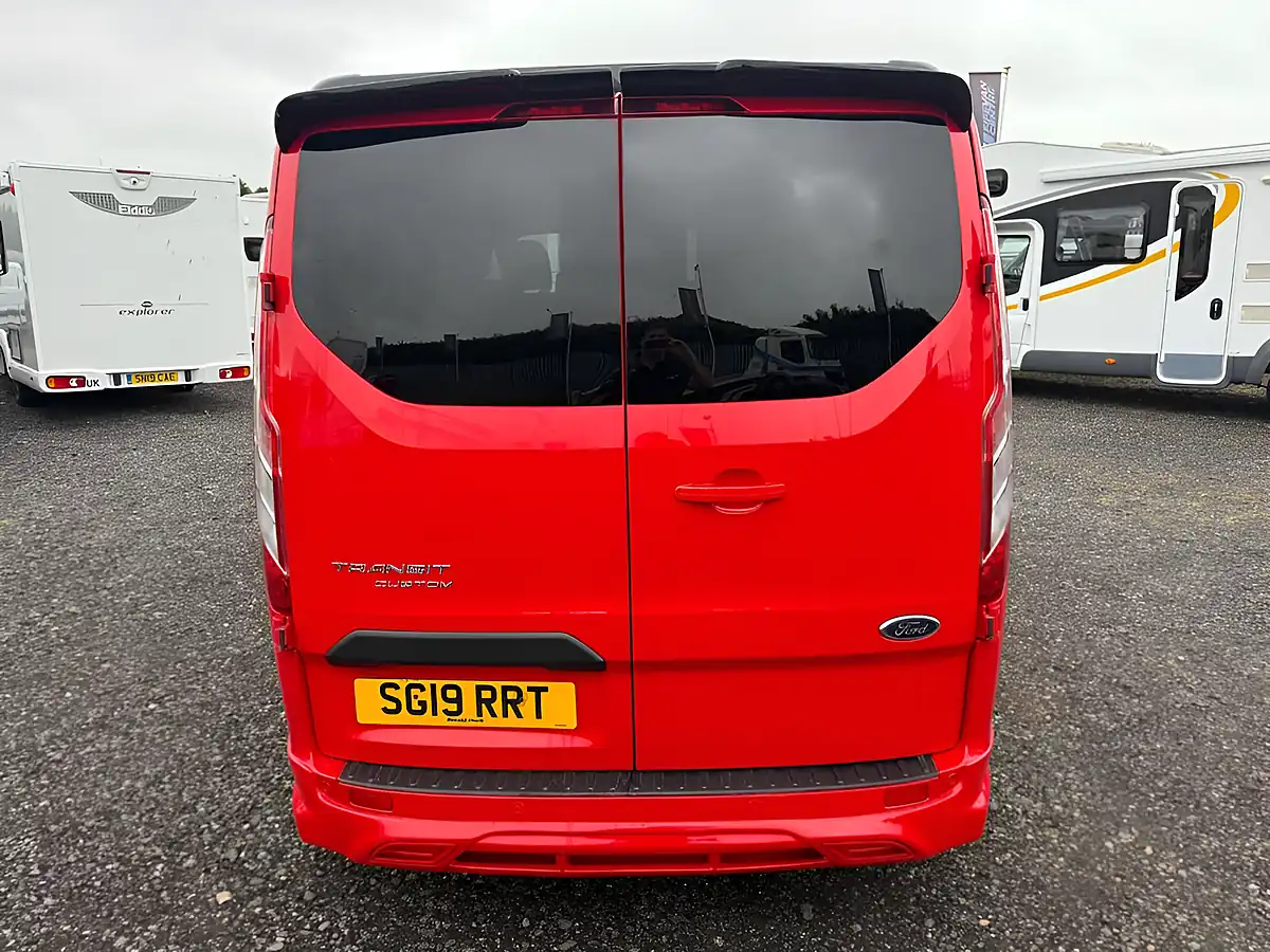 Used 2019 Ford Transit Custom Trend Red - Interior and Exterior details 6