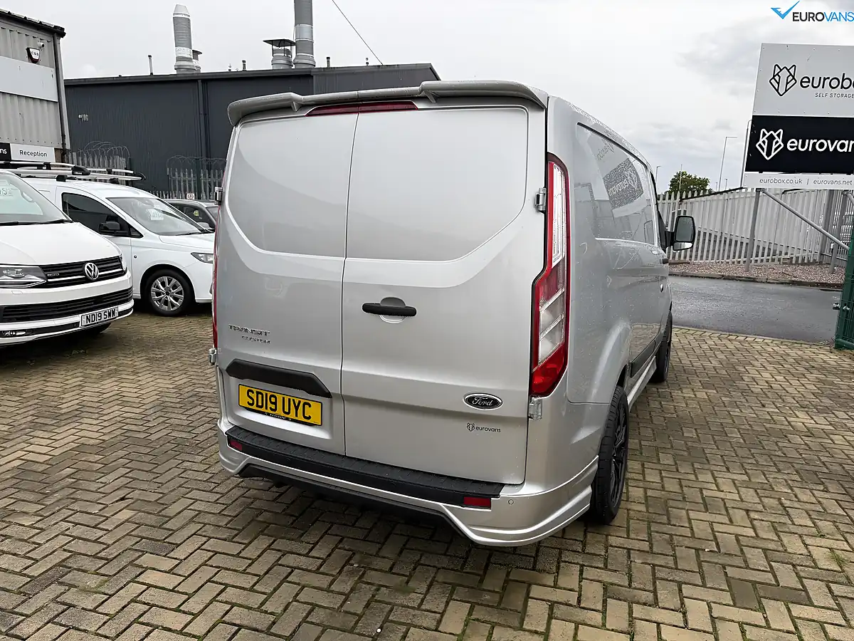 Used 2019 Ford Transit Custom Trend Silver - Interior and Exterior details 3