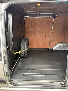 Used 2019 Ford Transit Custom Trend Silver - Interior and Exterior details 7