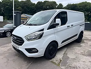 Used 2019 Ford Transit Custom Trend White - Interior and Exterior details 8
