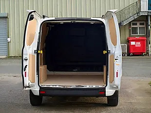 Used 2019 Ford Transit Custom Trend White - Interior and Exterior details 15