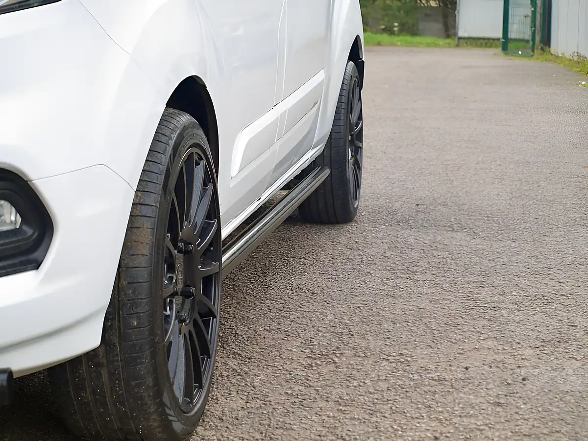 Used 2019 Ford Transit Custom Trend White - Interior and Exterior details 20