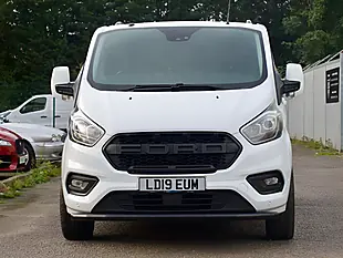 Used 2019 Ford Transit Custom Trend White - Interior and Exterior details 6