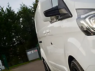 Used 2019 Ford Transit Custom Trend White - Interior and Exterior details 7