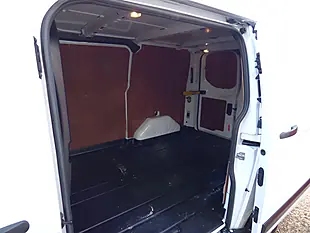 Used 2019 Ford Transit Custom Trend White - Interior and Exterior details 11
