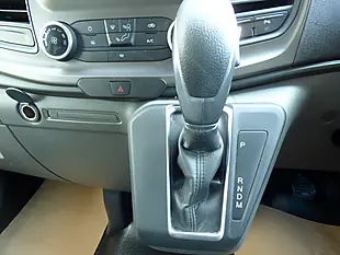 Used 2019 Ford Transit Custom Trend White - Interior and Exterior details 14