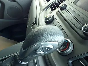Used 2019 Ford Transit Custom Trend White - Interior and Exterior details 15