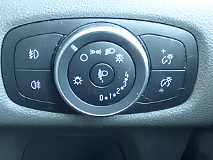 Used 2019 Ford Transit Custom Trend White - Interior and Exterior details 18