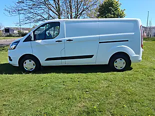 Used 2019 Ford Transit Custom Trend White - Interior and Exterior details 2