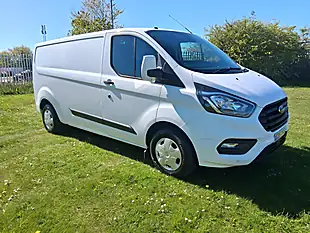 Used 2019 Ford Transit Custom Trend White - Interior and Exterior details 6