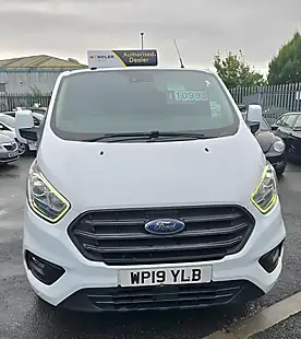 Used 2019 Ford Transit Custom Trend White - Interior and Exterior details 7
