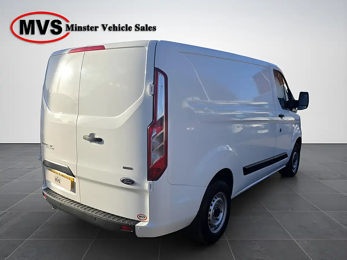 Used 2019 Ford Transit Custom Trend White - Interior and Exterior details 5