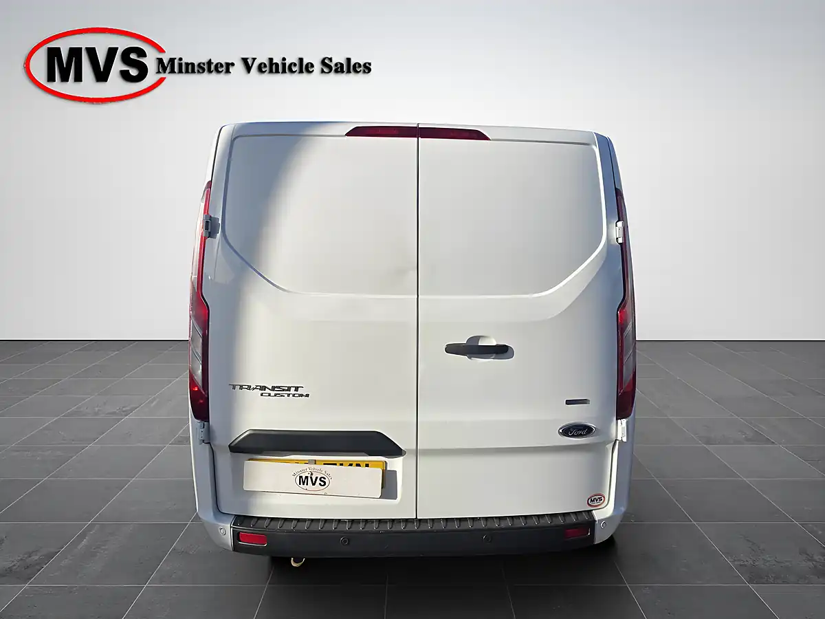 Used 2019 Ford Transit Custom Trend White - Interior and Exterior details 8